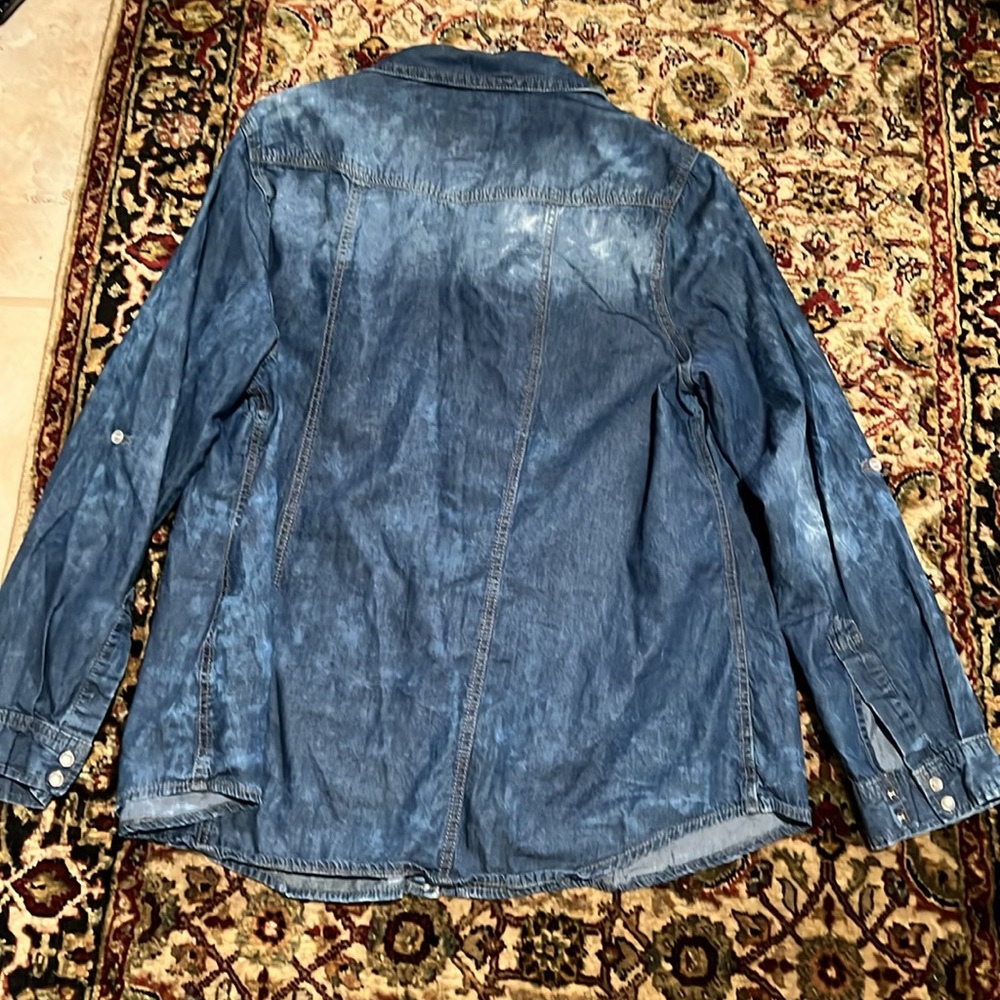 YMI Los Angeles Washed Blue Denim Shirt Size 2X Adjustable Sleeve Length - Picture 3 of 5